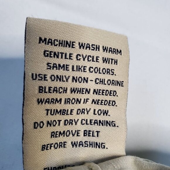 St. John's Bay Khaki Relaxed Fit Hiking Utility Long Casual Cargo Shorts 40 x 10 - Picture 5 of 5